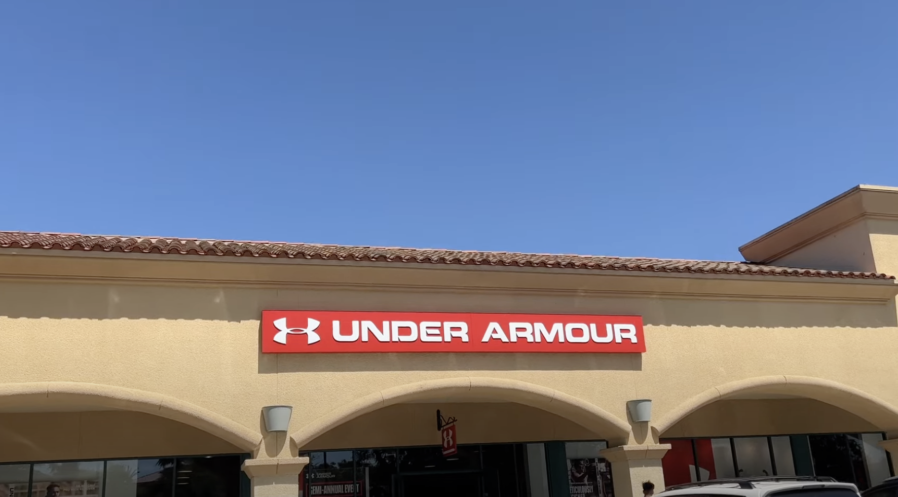 under armour-store front