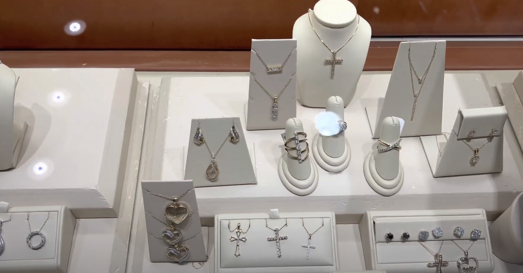 exhibition of jewelry-zales...