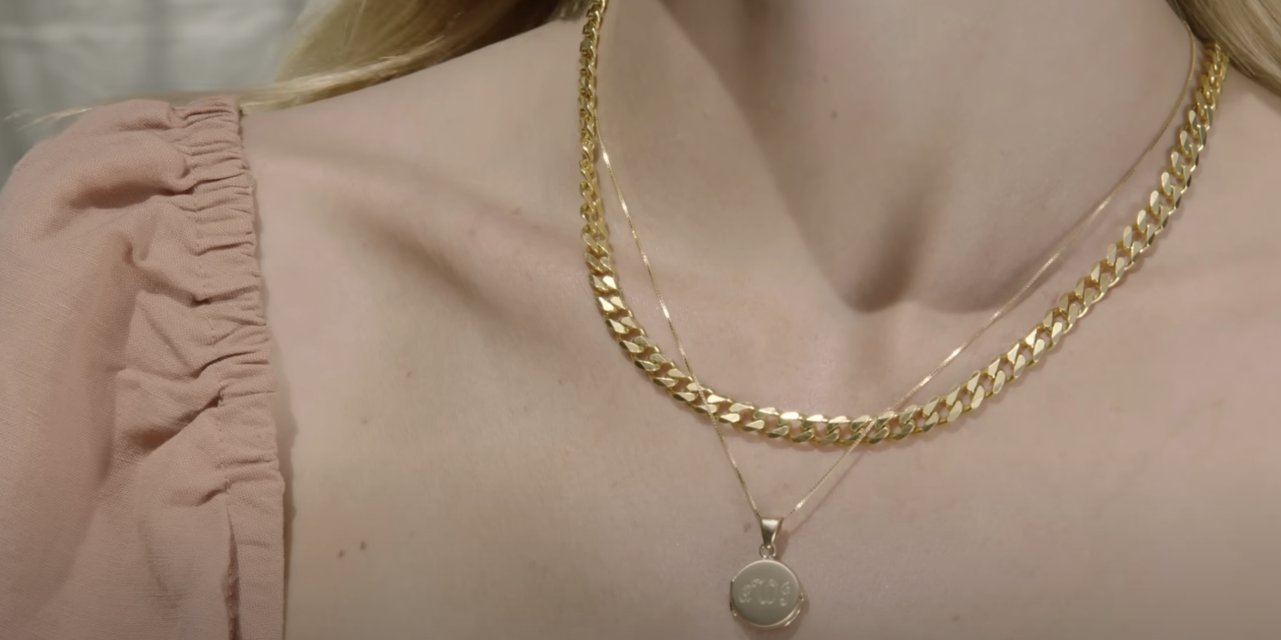 woman wearing jewelry-gold ...